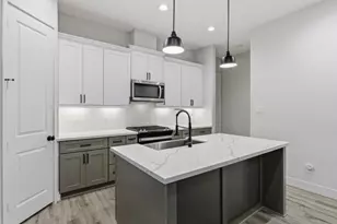 5361 Creekmont Oaks Ln, Houston, TX 77091 - Photo 13