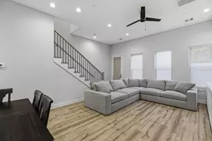 5361 Creekmont Oaks Ln, Houston, TX 77091 - Photo 5