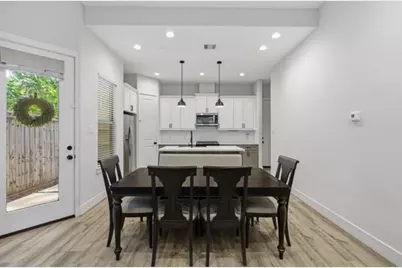 5361 Creekmont Oaks Lane, Houston, TX 77091 - Photo 11