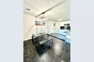 10 Gulf Lane, Galveston, TX 77550 - Photo 9