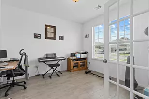 9658 Caney Trails Rd, Conroe, TX 77303 - Photo 9