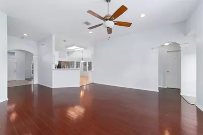 15010 Leila Oaks Lane, Houston, TX 77082 - Photo 11