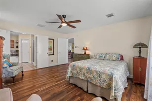 261 26th St, San Leon, TX 77539 - Photo 21