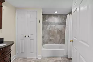 1048 16th St, Dickinson, TX 77539 - Photo 21