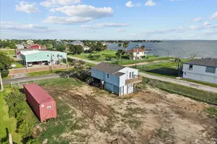 1048 16th St, Dickinson, TX 77539 - Photo 27