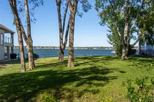 3818 Treasure Island Dr, Montgomery, TX 77356 - Photo 3