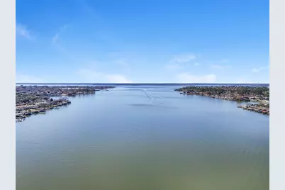 12681 Lake Conroe Hills Drive, Willis, TX 77318 - Photo 21