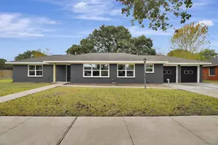 1914 Monroe Dr, Pasadena, TX 77502 - Photo 3