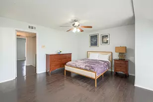 10188 Beekman Pl Dr, Houston, TX 77043 - Photo 17