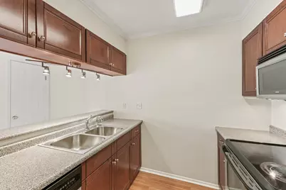 7144 N Holiday Drive, Galveston, TX 77550 - Photo 5