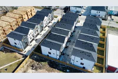 7803 Amelia Road #A, Houston, TX 77055 - Photo 25