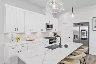 9218 Washington Hts St, Houston, TX 77063 - Photo 3