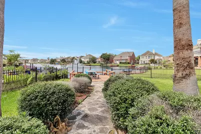 11811 Newport Shore Drive, Houston, TX 77065 - Photo 23