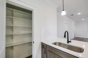 818 Countryside Glade Ln, Rosharon, TX 77583 - Photo 11