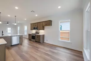 818 Countryside Glade Ln, Rosharon, TX 77583 - Photo 9