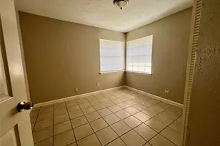 6503 Marinwood Dr, Houston, TX 77053 - Photo 21