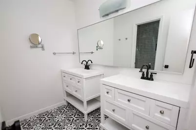 2302 W Settlers Way, The Woodlands, TX 77380 - Photo 17