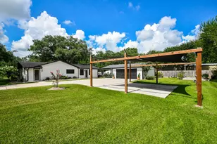 16902 Berry Rd, Pearland, TX 77584 - Photo 25