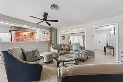 9310 Cliffwood Drive, Houston, TX 77096 - Photo 15