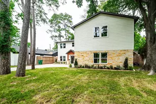 10038 Westview Dr, Houston, TX 77055 - Photo 3