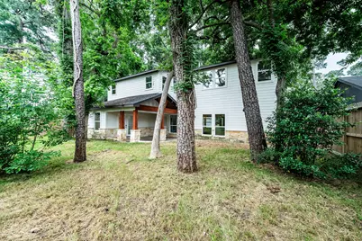 10038 Westview Drive, Houston, TX 77055 - Photo 37