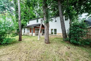 10038 Westview Dr, Houston, TX 77055 - Photo 37