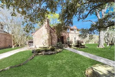 10710 Moorcreek Drive, Houston, TX 77070 - Photo 5