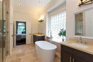 3703 Alcorn Bend Dr Dr, Sugar Land, TX 77479 - Photo 9