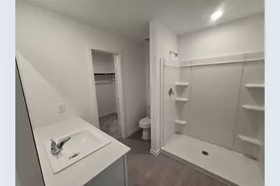 9235 Lowan Terrace Drive, Baytown, TX 77521 - Photo 7