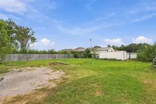 6205 Allison Rd, Houston, TX 77048 - Photo 29
