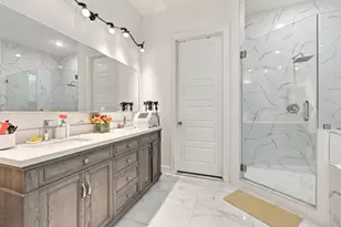 6205 Allison Rd, Houston, TX 77048 - Photo 17