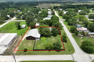 333 Walnut St, New Ulm, TX 78950 - Photo 33