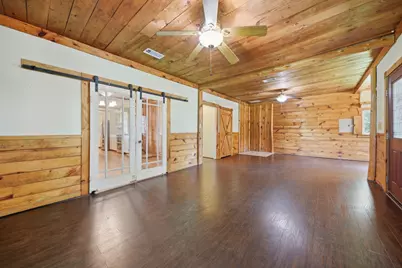333 Walnut Street, New Ulm, TX 78950 - Photo 9