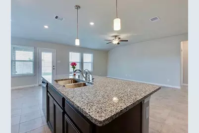 2418 Humble Way, Rosenberg, TX 77471 - Photo 5