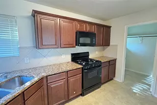 914 Crestmont Trail Dr, Missouri City, TX 77489 - Photo 7