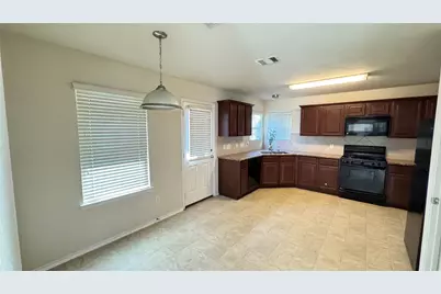 914 Crestmont Trail Drive, Missouri City, TX 77489 - Photo 11