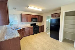 914 Crestmont Trail Dr, Missouri City, TX 77489 - Photo 9