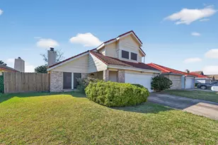 7130 Rio Blanco Dr, Houston, TX 77083 - Photo 3