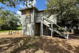 215 S Avenue D, Freeport, TX 77541 - Photo 21