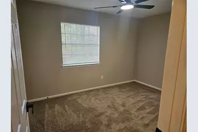 10913 Mulberry Court, La Porte, TX 77571 - Photo 13