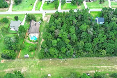 172 Port Au Prince Court, Montgomery, TX 77316 - Photo 3