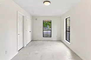1225 Hickory St, Houston, TX 77007 - Photo 9