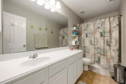 14319 Pipers Gap Court, Houston, TX 77090 - Photo 25