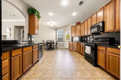 14319 Pipers Gap Court, Houston, TX 77090 - Photo 13