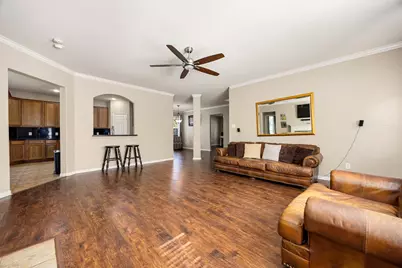 14319 Pipers Gap Court, Houston, TX 77090 - Photo 9