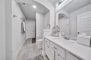 8826 Forest Side Dr, Missouri City, TX 77459 - Photo 25