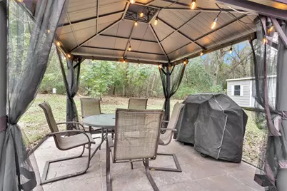 1607 E Pine Lake Circle, Conroe, TX 77316 - Photo 37