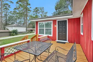 1607 E Pine Lake Cir, Conroe, TX 77316 - Photo 35