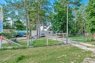 590 Devin Rd, Cleveland, TX 77328 - Photo 5