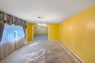 7906 Del Rey Ln, Houston, TX 77071 - Photo 11